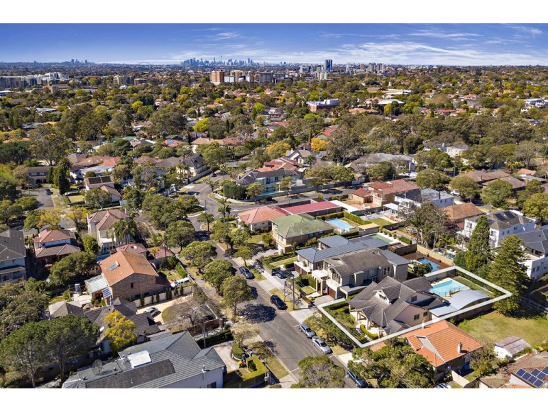 10 SHORTLAND AVENUE, Strathfield NSW 2135