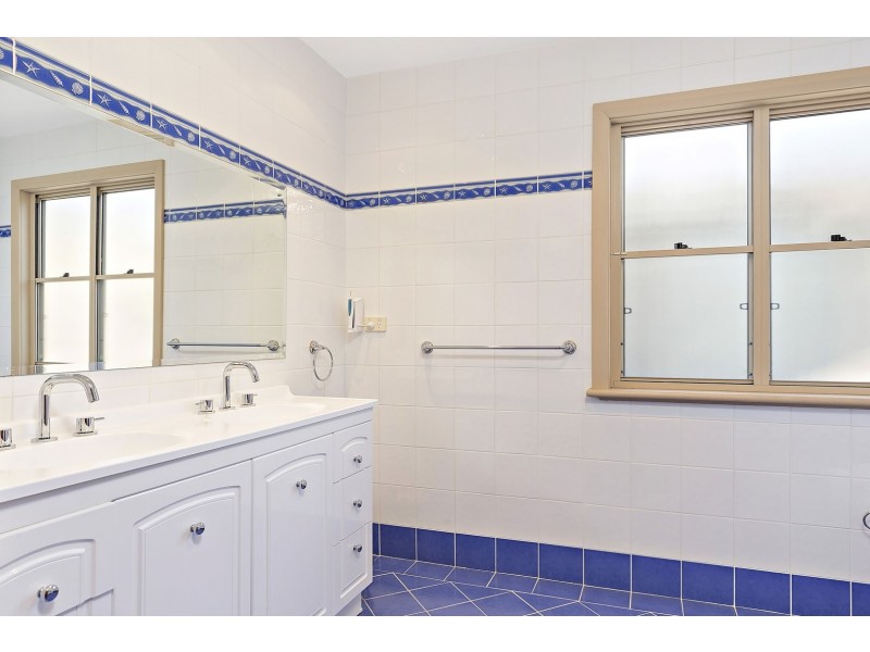 10 SHORTLAND AVENUE, Strathfield NSW 2135