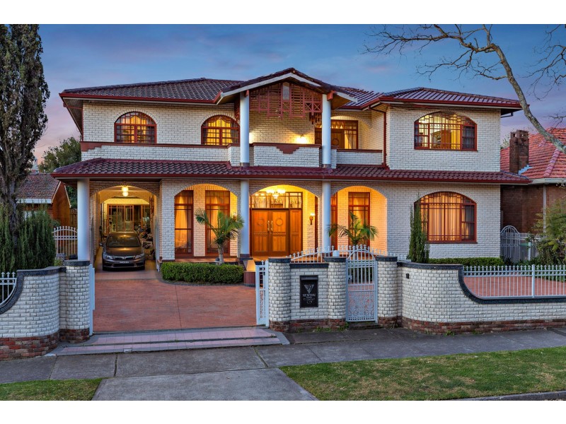 39 NEWTON ROAD, Strathfield NSW 2135