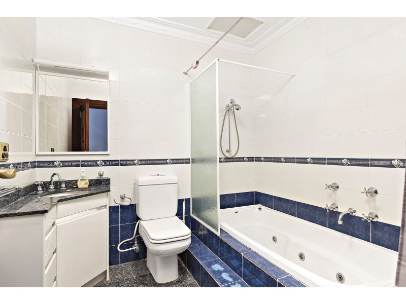 39 NEWTON ROAD, Strathfield NSW 2135