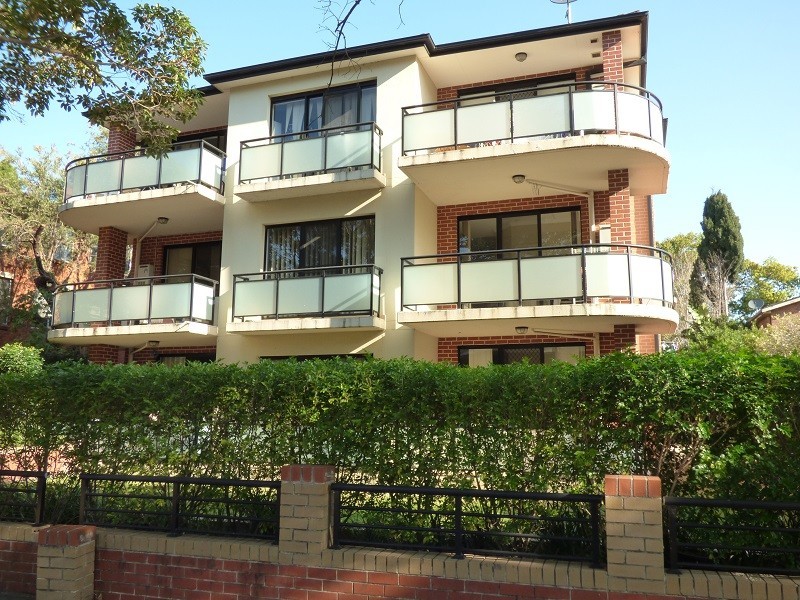 4/6-8 RUSSELL ST, Strathfield NSW 2135