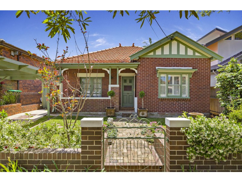 14 LIEGE STREET, Russell Lea NSW 2046