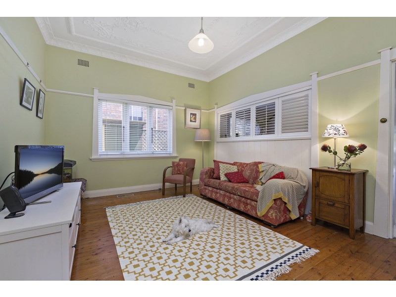 14 LIEGE STREET, Russell Lea NSW 2046