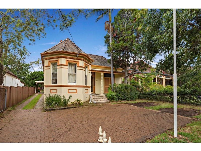 20 VERNON STREET, Strathfield NSW 2135