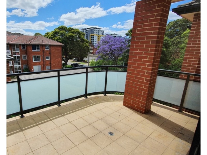13/6-8 RUSSELL STREET, Strathfield NSW 2135