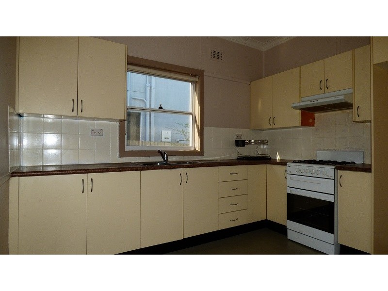 82 MAIDEN STREET, Greenacre NSW 2190