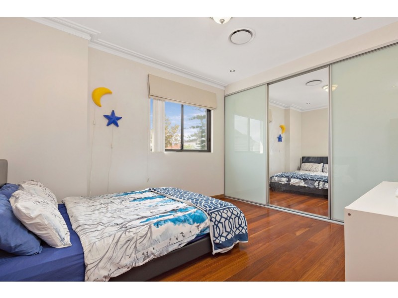 75 MINTARO AVENUE, Strathfield NSW 2135