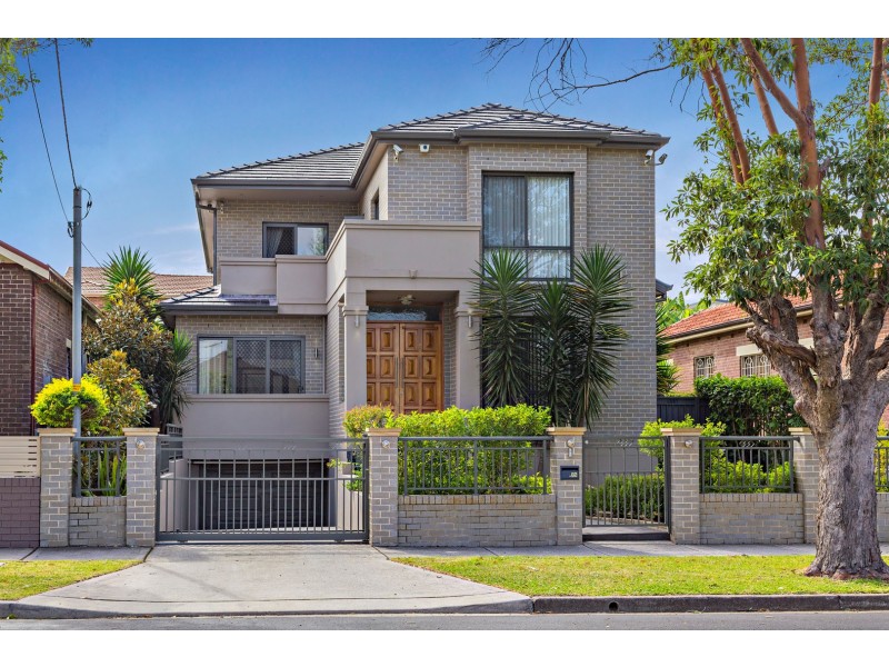 75 MINTARO AVENUE, Strathfield NSW 2135