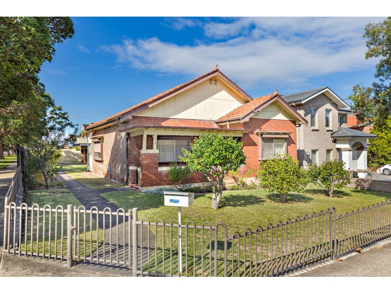 198 HOMEBUSH ROAD, Strathfield NSW 2135