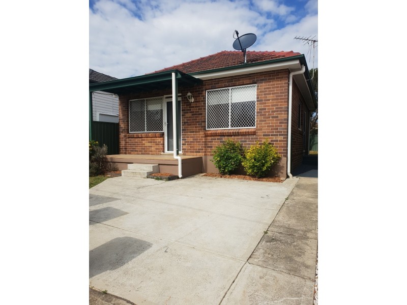 24 WELLS STREET, Granville NSW 2142