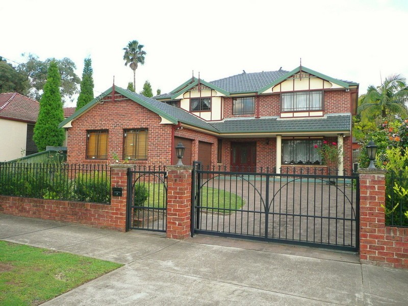 Strathfield NSW 2135