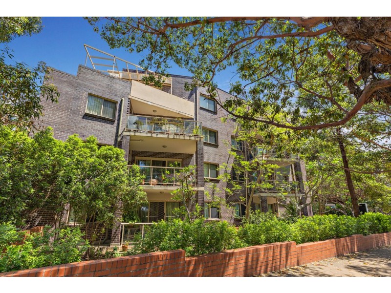 20/6-8 THE CRESCENT, Homebush NSW 2140