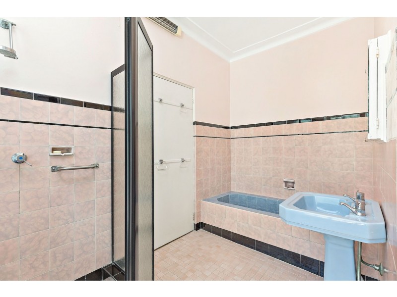 54 NEWTON ROAD, Strathfield NSW 2135