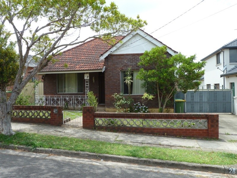 28 BROOKLYN STREET, Strathfield South NSW 2136