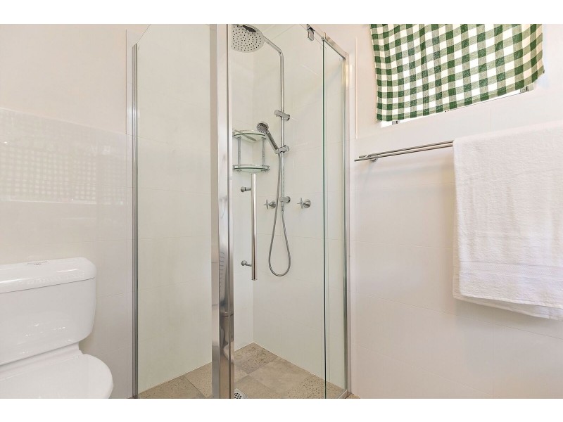 8 BENNETT AVE, Strathfield South NSW 2136