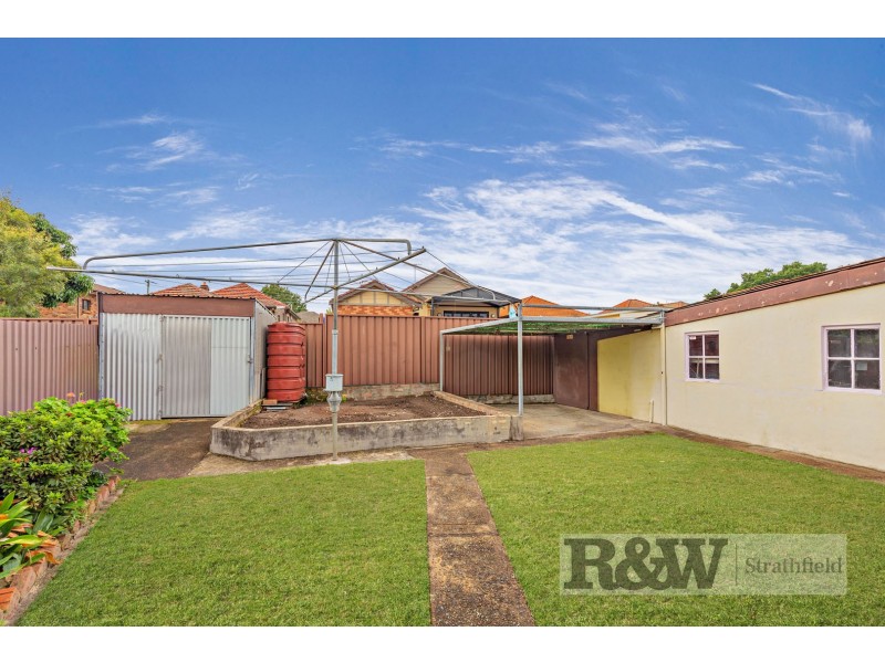 7 PAMELA PLACE, Concord NSW 2137