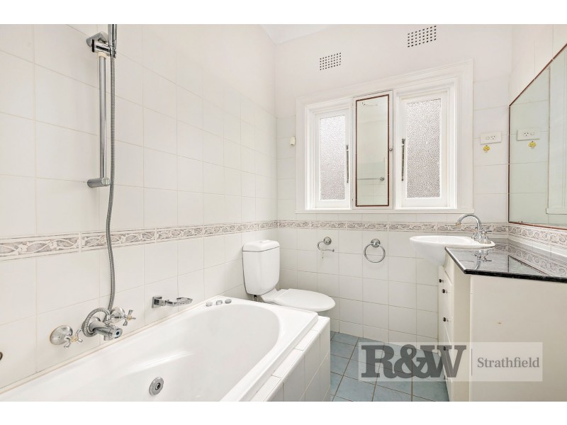 10 BIRNAM GROVE, Strathfield NSW 2135