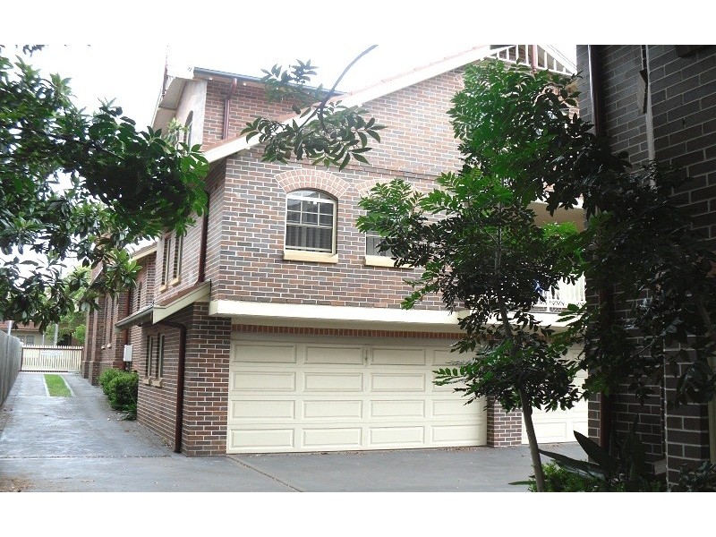 2/26 HOMEBUSH ROAD, Strathfield NSW 2135