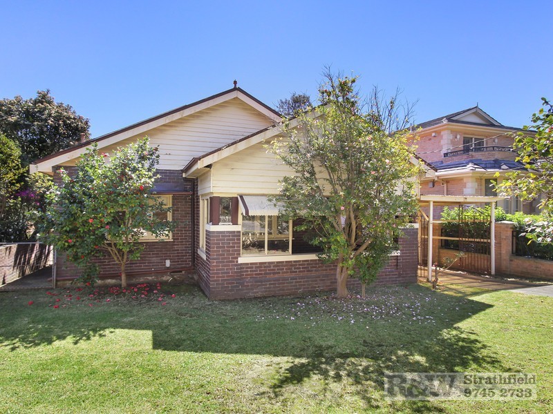 111 ALBERT ROAD, Strathfield NSW 2135