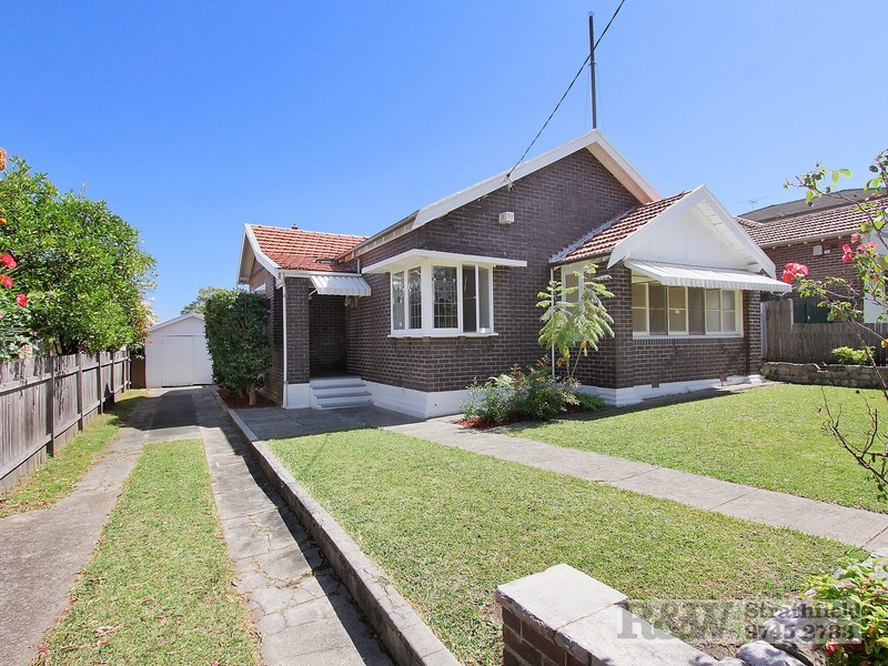 13 ARTHUR STREET, Strathfield NSW 2135