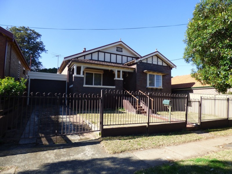 39 QUEEN STREET, North Strathfield NSW 2137