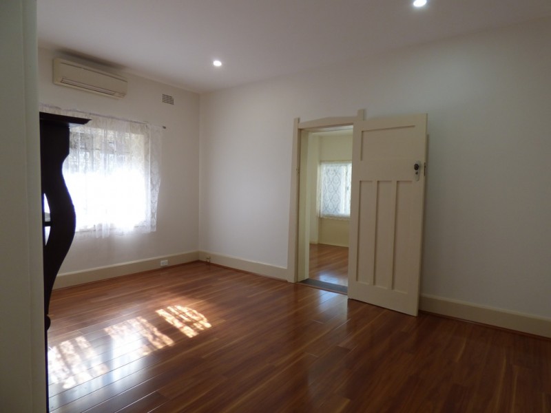 39 QUEEN STREET, North Strathfield NSW 2137