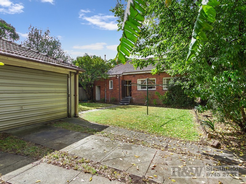 61 CHALMERS ROAD, Strathfield NSW 2135