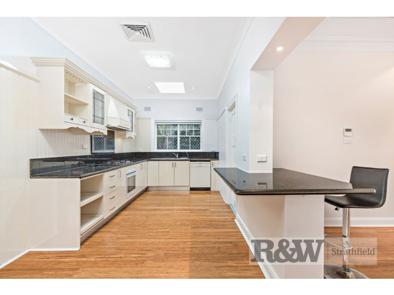 10 BIRNAM GROVE, Strathfield NSW 2135