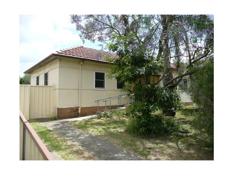 48 Hillcrest Avenue, Greenacre NSW 2190