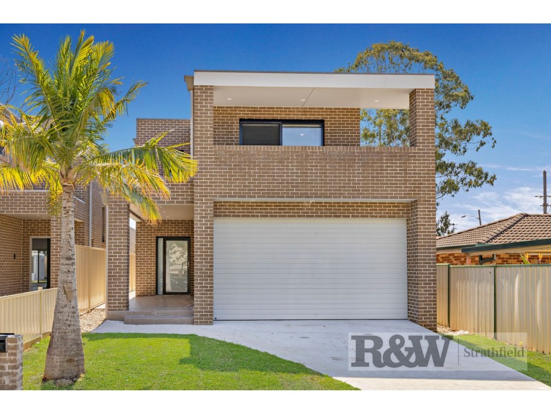 1 BEECHWOOD PLACE, Bass Hill NSW 2197