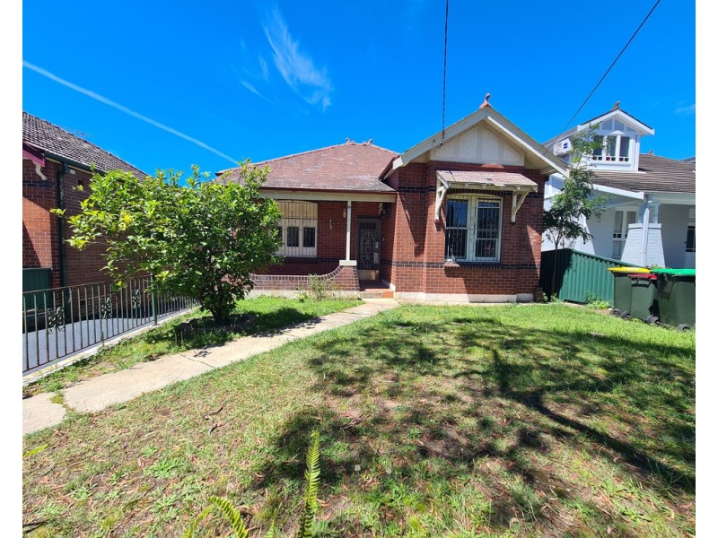 16 WAIMEA STREET, Burwood NSW 2134