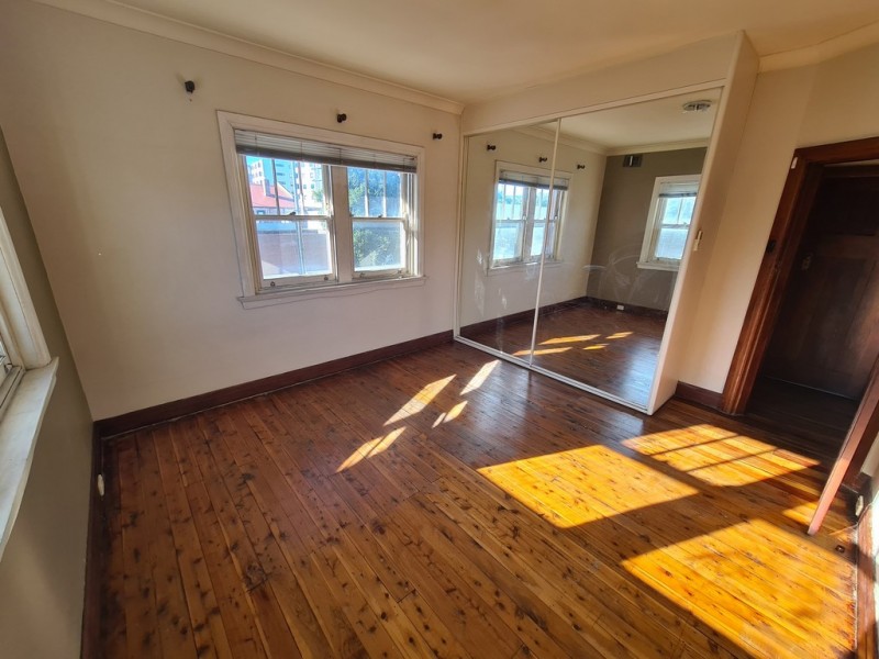 3/8 LOFTUS CRES, Homebush NSW 2140