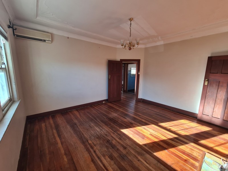 3/8 LOFTUS CRES, Homebush NSW 2140