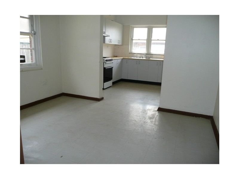 6 Elliott Street, Belfield NSW 2191