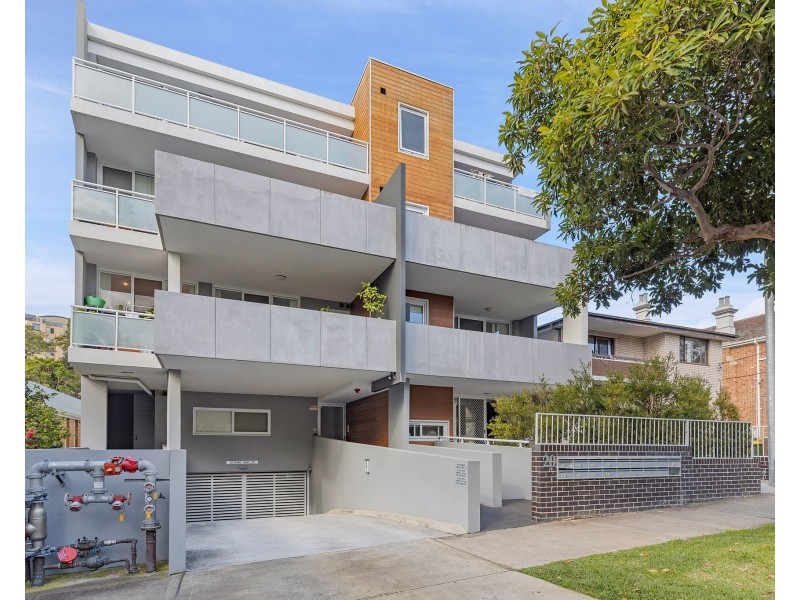 7/20 HOMEBUSH ROAD, Strathfield NSW 2135