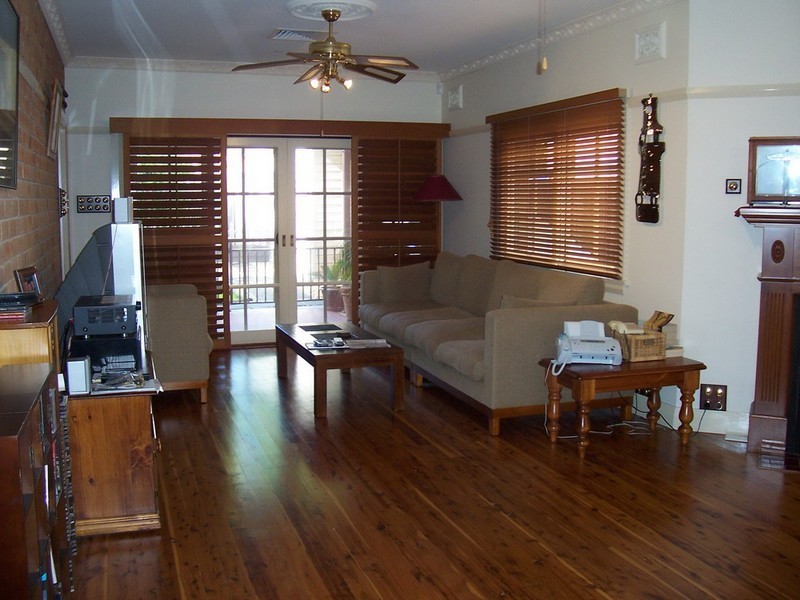 10 KILLOOLA STREET, Concord West NSW 2138