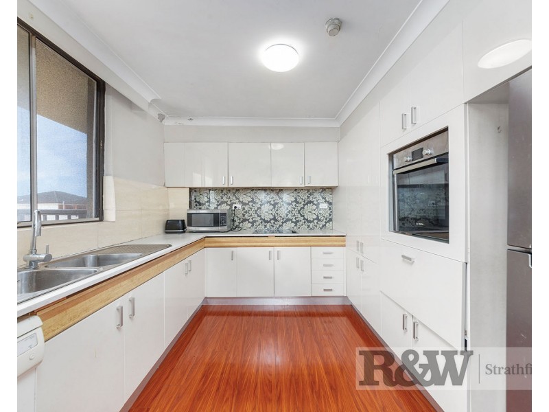 17d/30-34 CHURCHILL AVENUE, Strathfield NSW 2135
