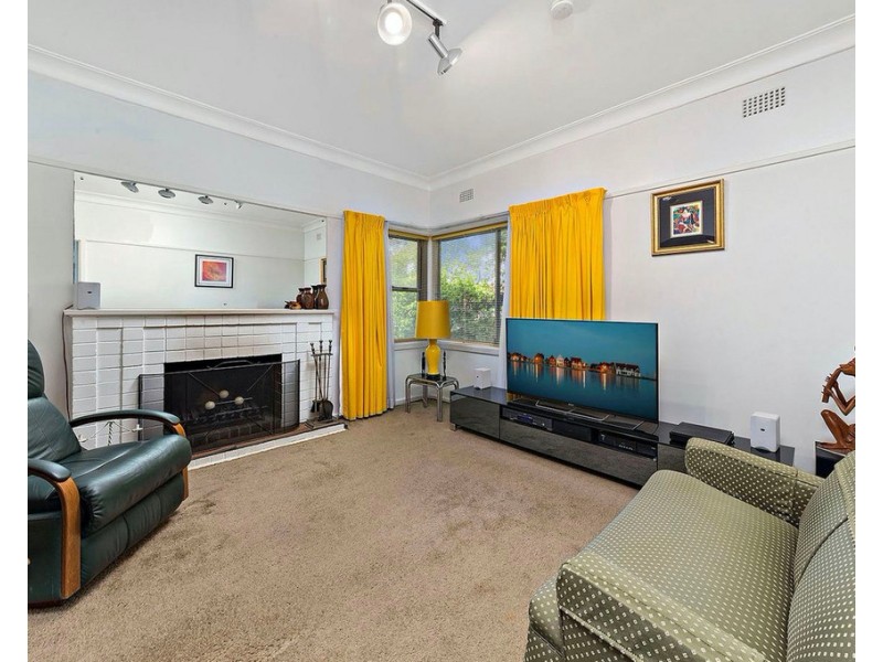 105 MINTARO AVENUE, Strathfield NSW 2135