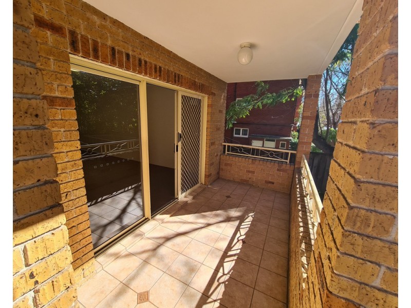 2/13-15 RUSSELL STREET, Strathfield NSW 2135