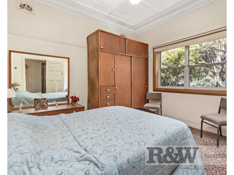 213 MAJORS BAY ROAD, Concord NSW 2137