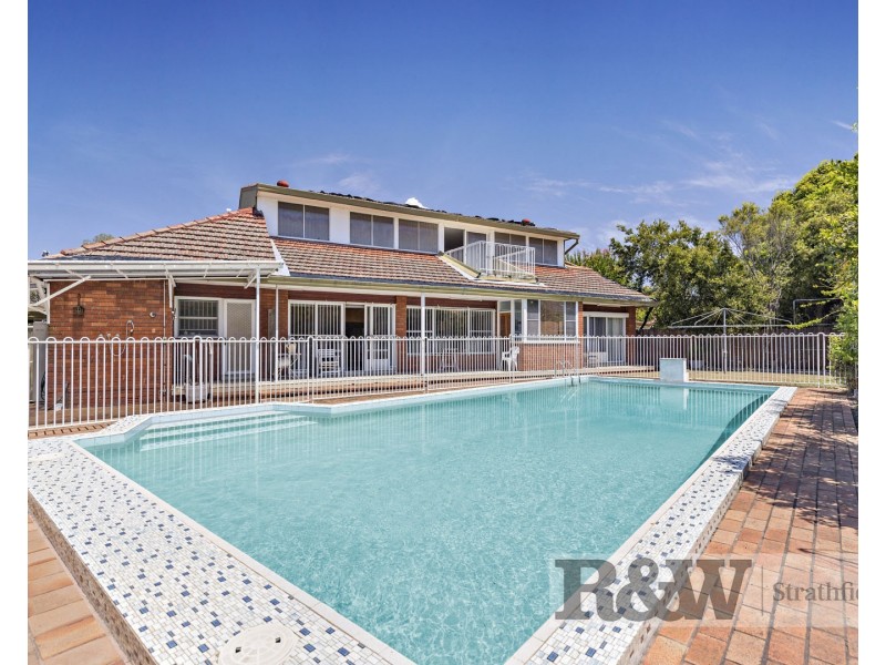 31 FITZGERALD CRESCENT, Strathfield NSW 2135