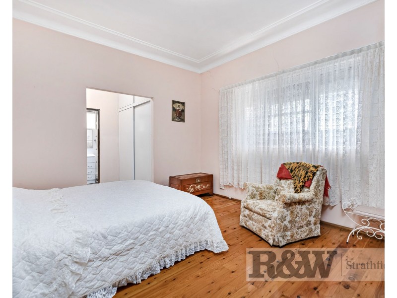 31 FITZGERALD CRESCENT, Strathfield NSW 2135