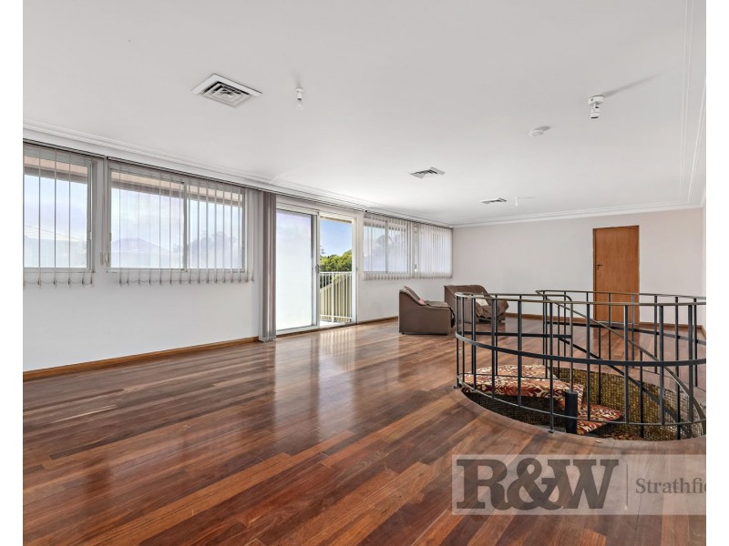 31 FITZGERALD CRESCENT, Strathfield NSW 2135