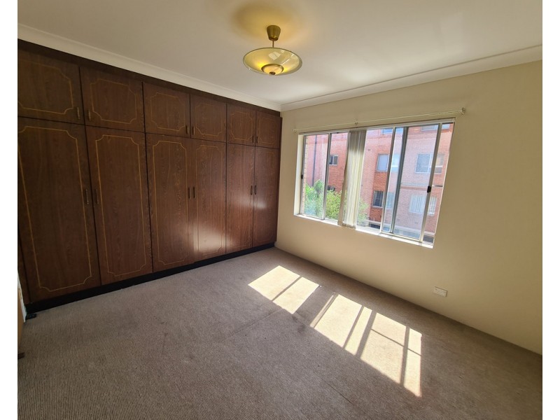 4/56 ORPINGTON STREET, Ashfield NSW 2131