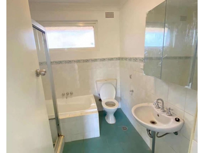 6/4 BENALLA AVENUE, Ashfield NSW 2131