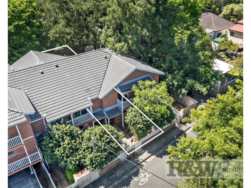 2/2 STATION AVE, Concord West NSW 2138