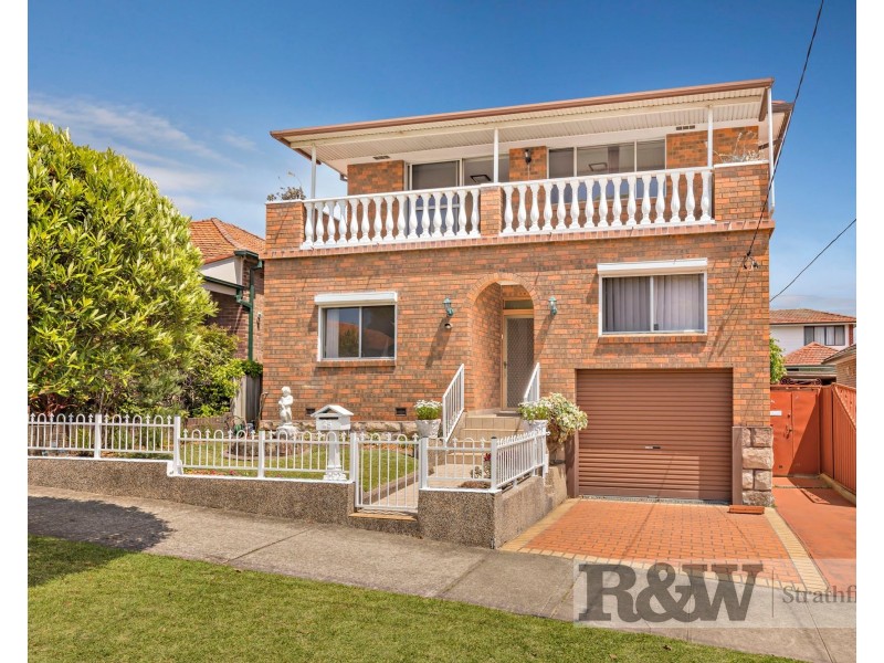 25 BYRNE AVENUE, Russell Lea NSW 2046
