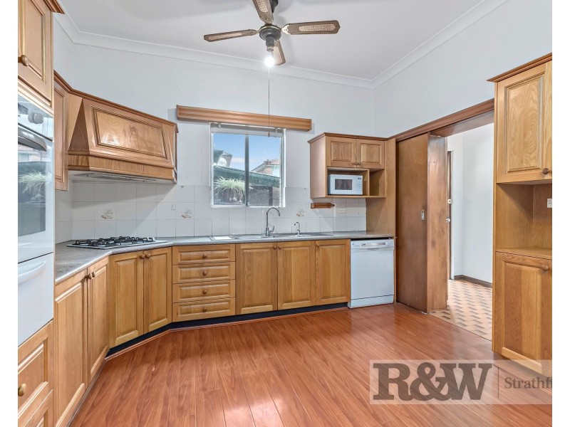25 BYRNE AVENUE, Russell Lea NSW 2046