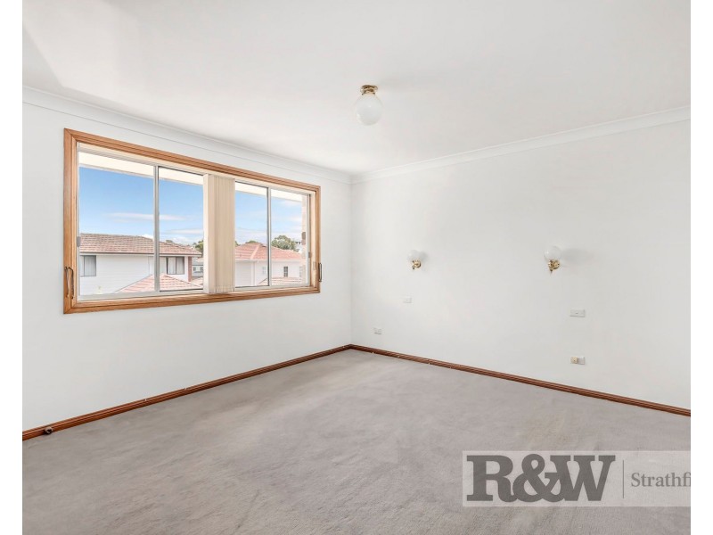 25 BYRNE AVENUE, Russell Lea NSW 2046