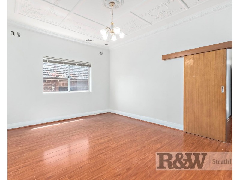 25 BYRNE AVENUE, Russell Lea NSW 2046